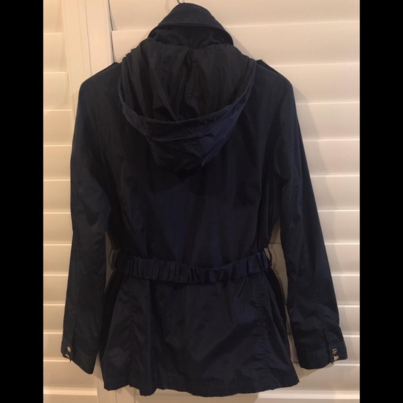 Coat - Picture 2 of 3